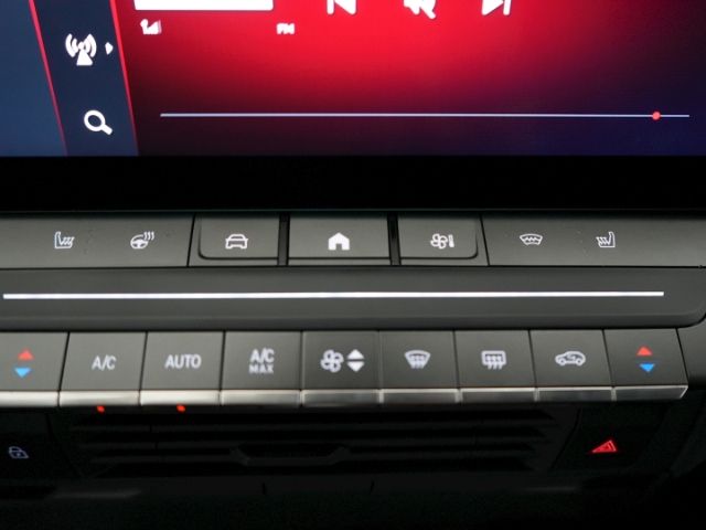 Astra L ST ULTIMATE AT+NAVI+360 GRAD KAMERA+SCHI