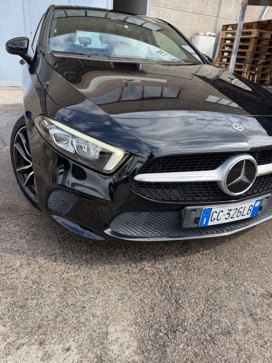 Mercedes-Benz Mercedes-benz A 180 d Automatic Sport