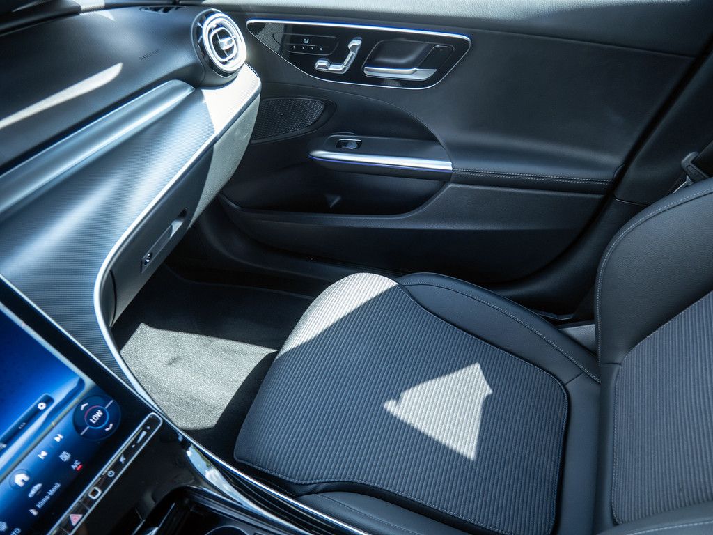 Mercedes-Benz C 300 e Avantgarde Advanced LED 360° NAVI SHZ foto 17