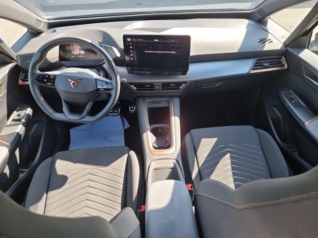 Fahrzeugabbildung CUPRA Born LED DAB SHZ APP CONNECT ALU BT KLIMA