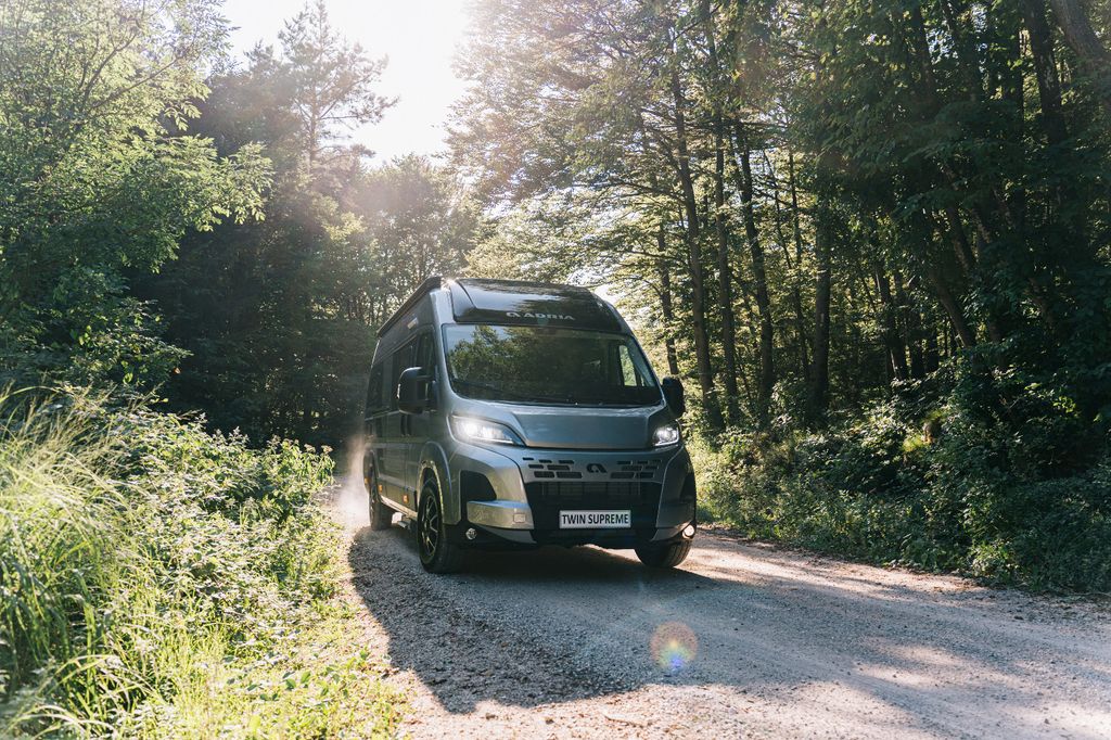 Adria Twin 640 SLB Edition, 180, Automatik