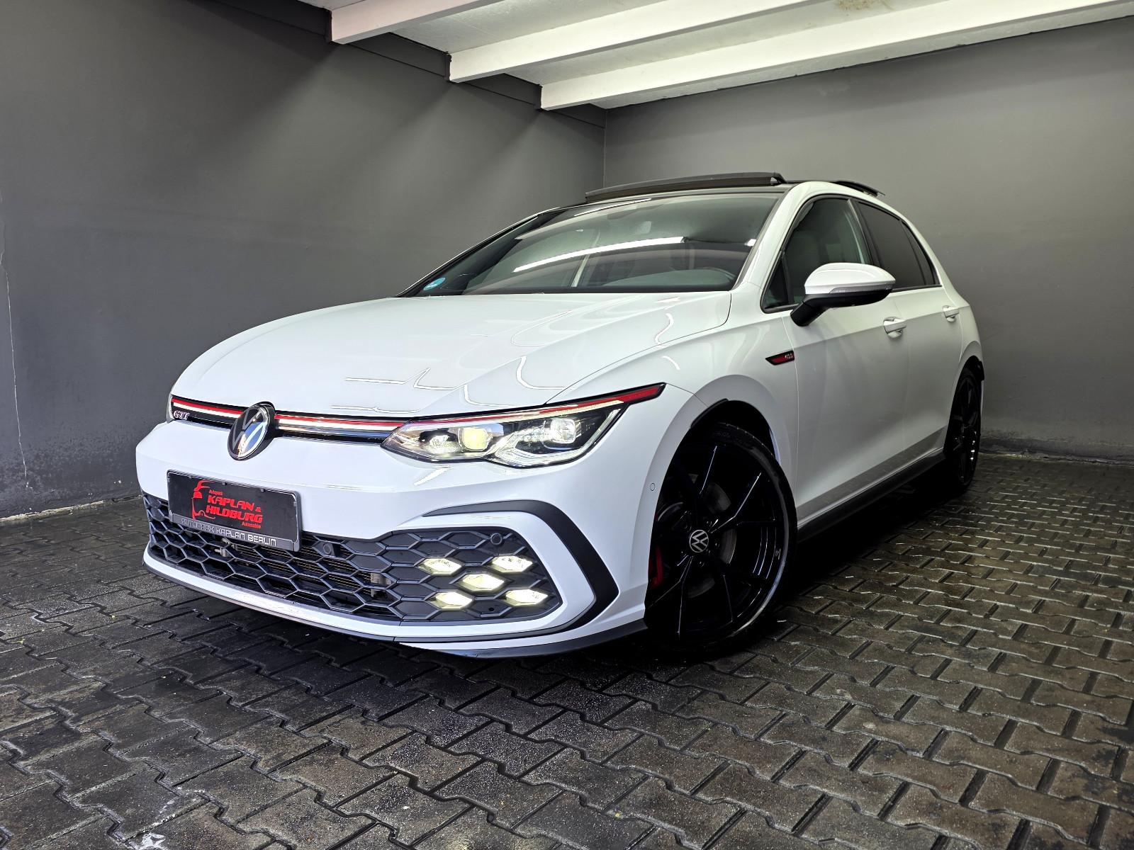 Volkswagen Golf VIII GTI, PANO, LED, R-KAMERA, ACC, H&K