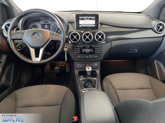 B -Klasse 1.6 B 180 NAVI KLIMA LM FELGEN PANO