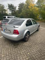 Volkswagen Bora TÜV Neu Klimaautomatik Spoiler - gebrauchte VW Bora aus dem Jahr 2002