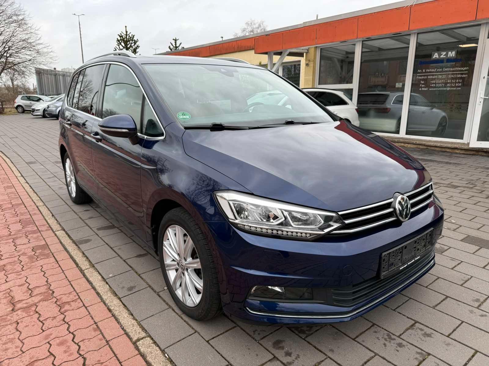 Volkswagen Touran 1.8TSI DSG Highline 7Sitze Pano LED Alc.