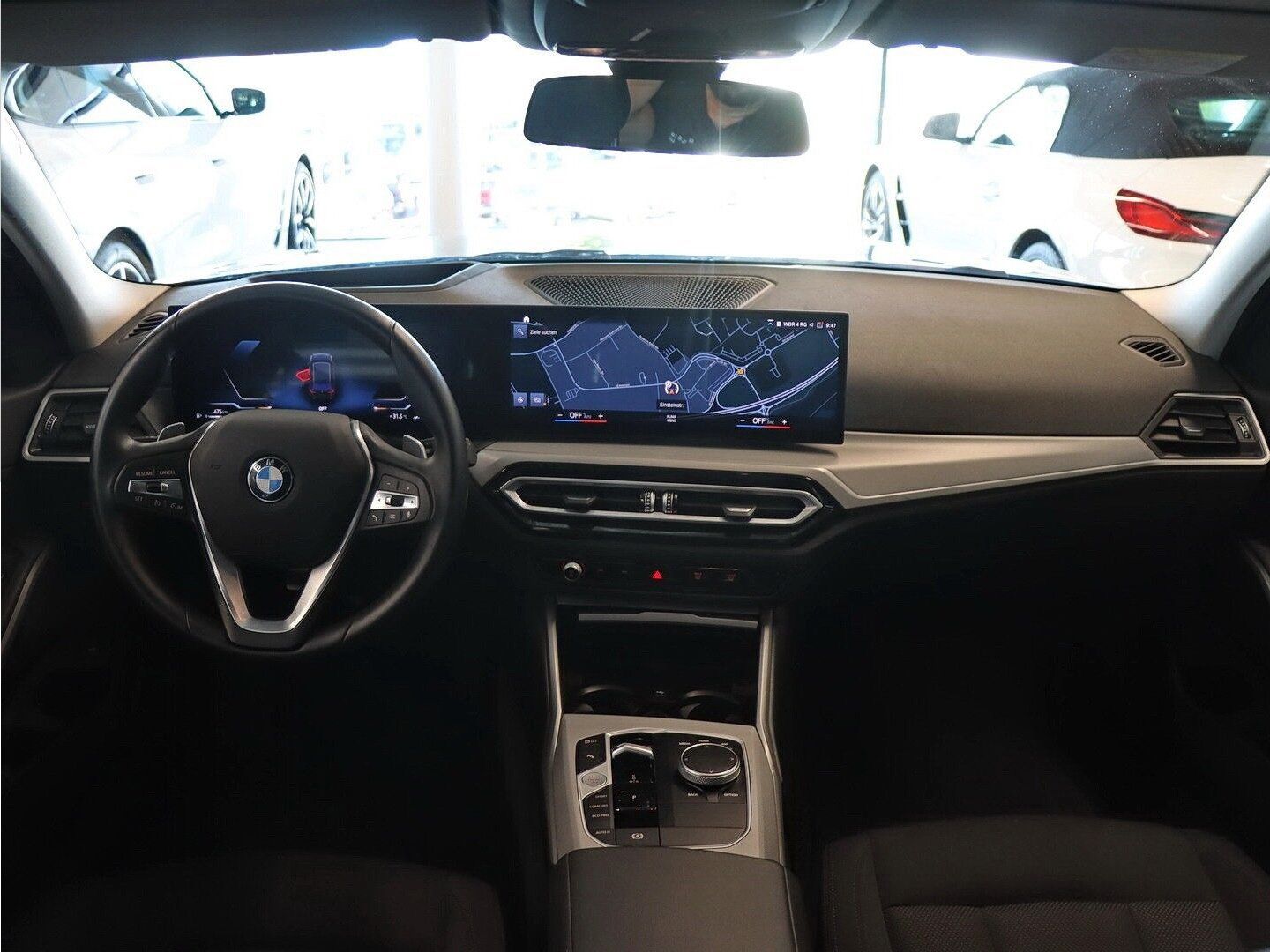 BMW 320d Touring, Head-Up foto 11