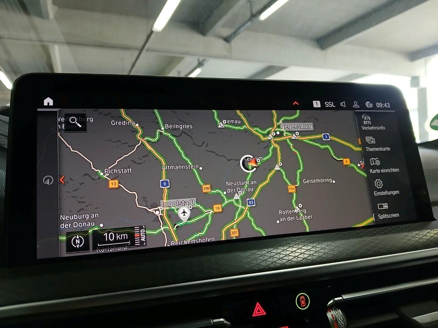 Fahrzeugabbildung BMW X3 xDrive20i | M Sportpaket | Sportsitze | HiFi