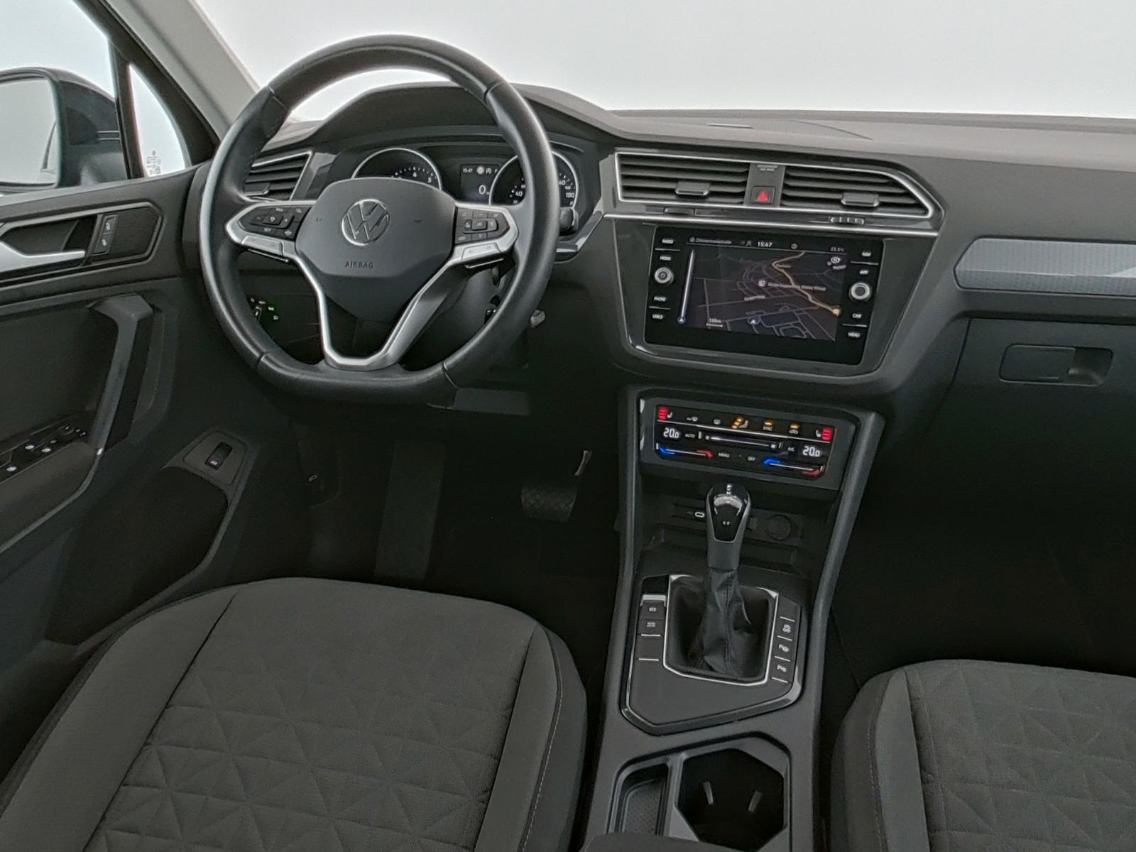 Volkswagen Tiguan Life ACC LED Kamera SHZ Navi PDC CarPlay, миниатюра 16