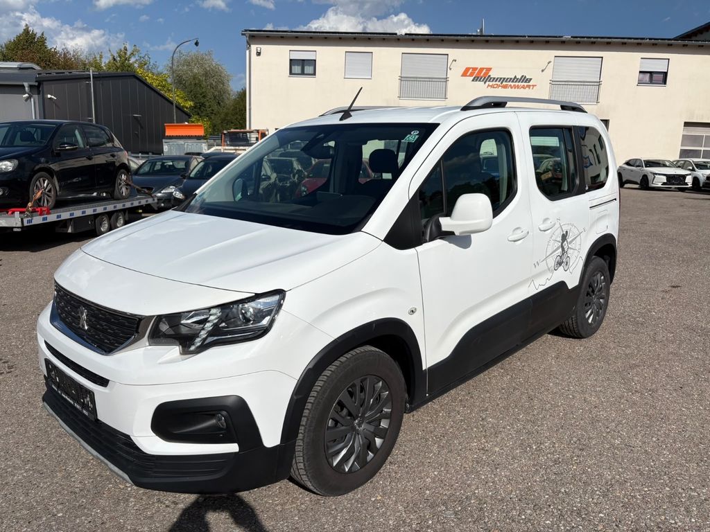 Image of Peugeot Rifter