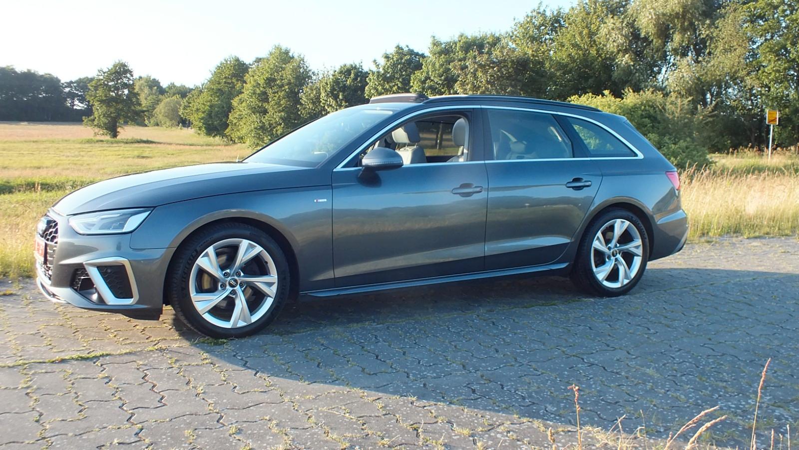 Audi A4 Avant TFSI S line Leder Pano Navi Schalter !!