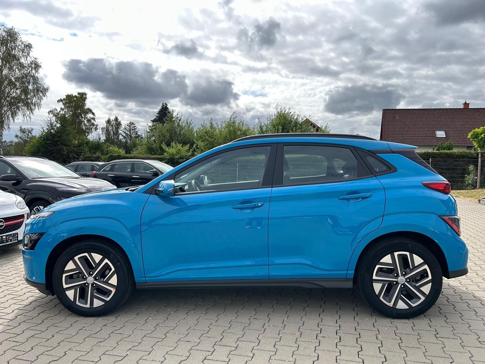 Fahrzeugabbildung Hyundai Kona Select°64 kWh°Kamera°1.Hand°
