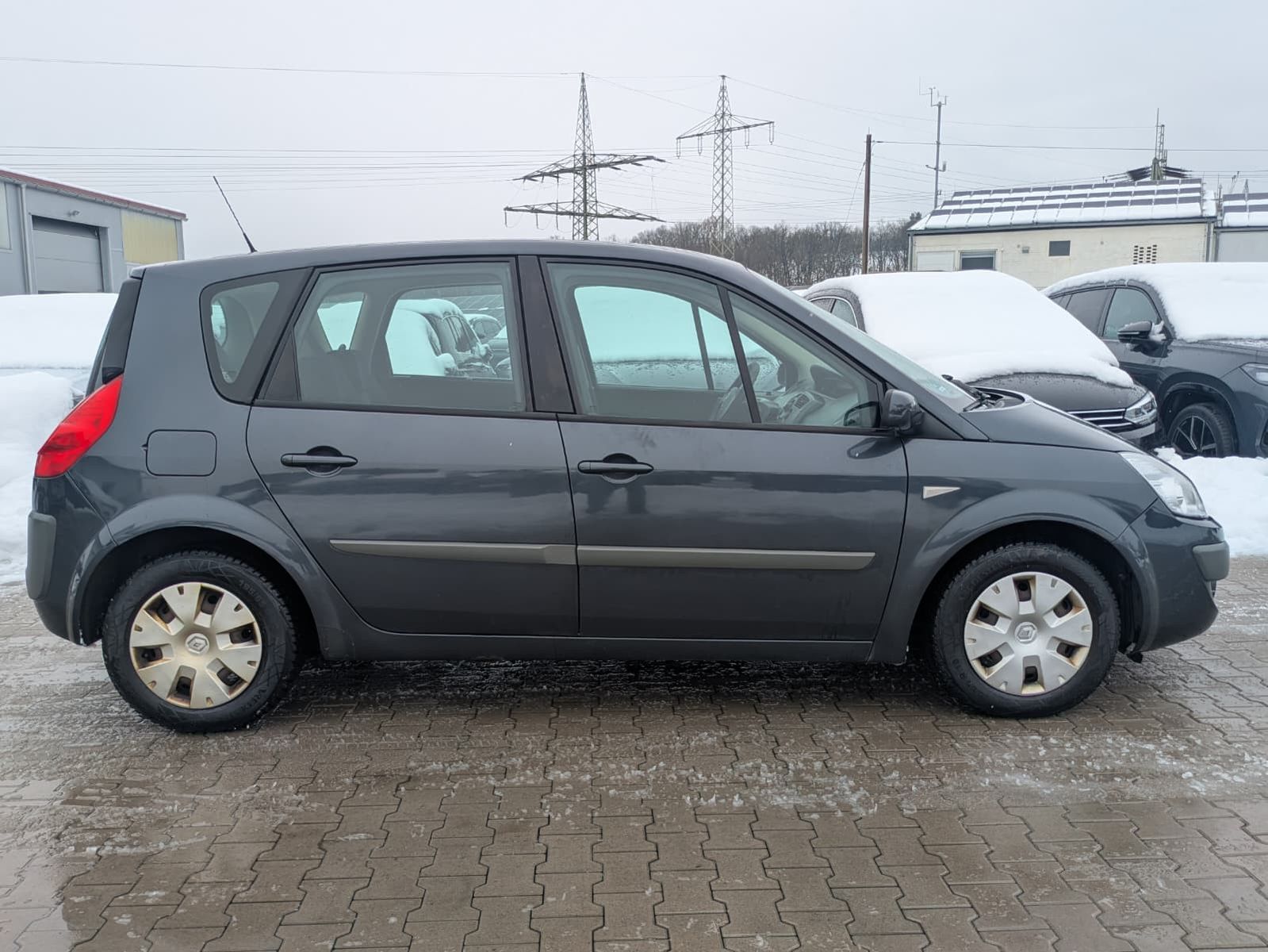 Fahrzeugabbildung Renault Grand Scenic 1.6 KLIMA*ISO*ZAHNRIEMEN NEU*2HAND