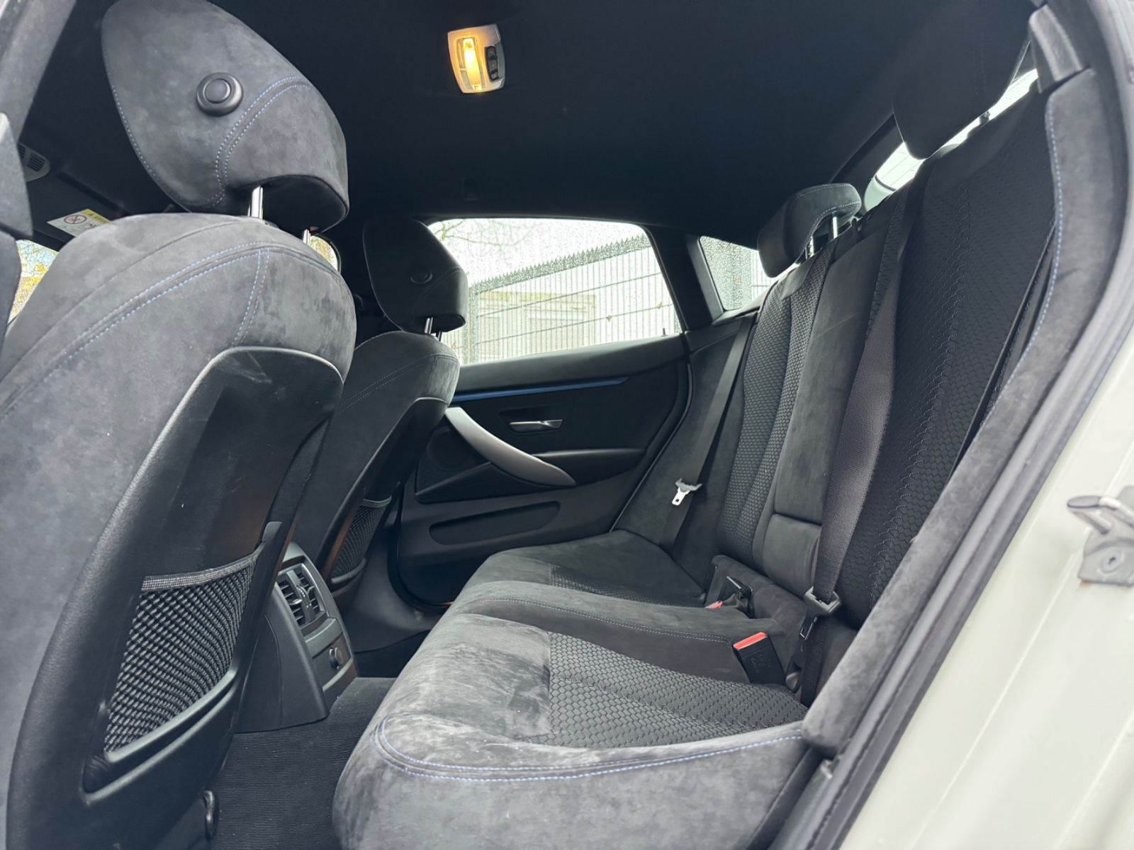 Fahrzeugabbildung BMW 420 4 Gran Coupe 420 i M Sport