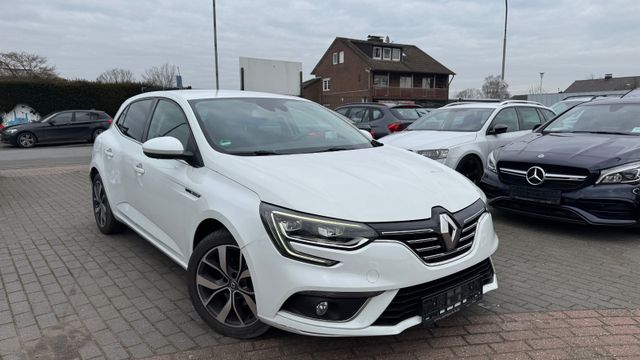 Renault Megane Lim. | R.KAMERA  | BOSE | NAVI | SHZ