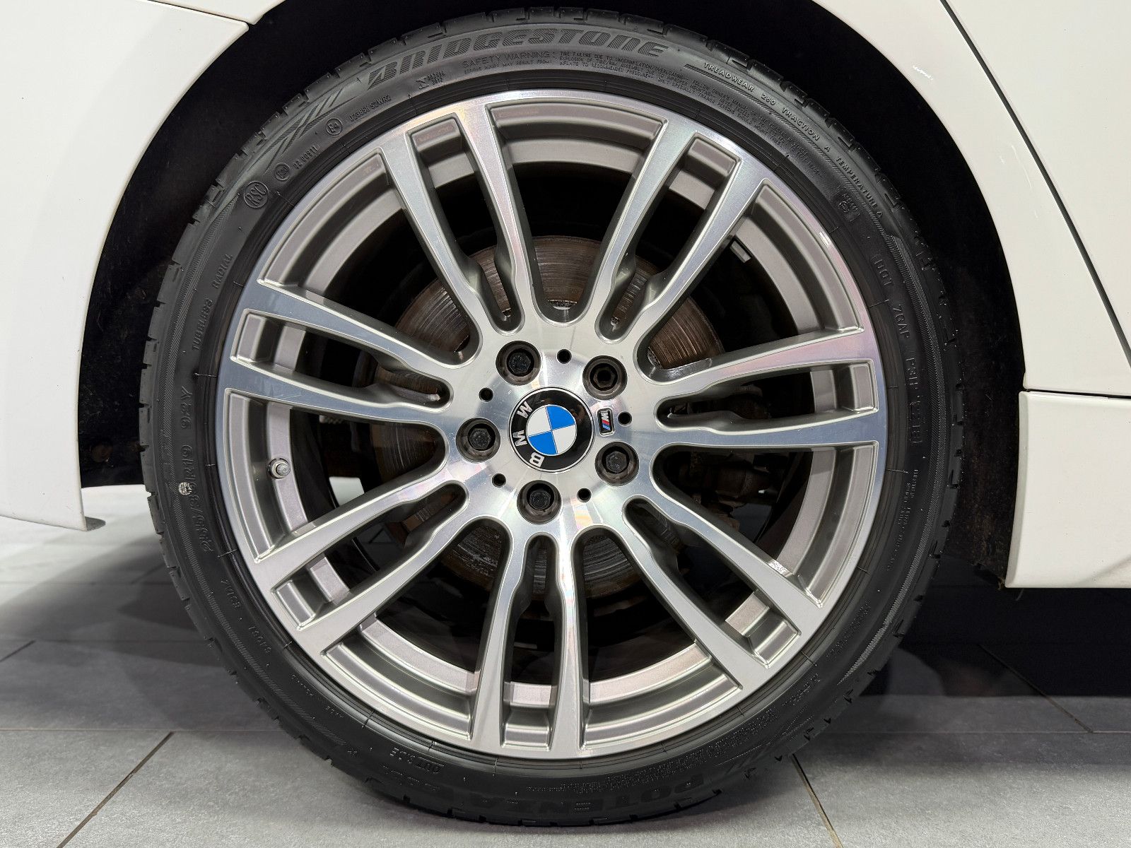 Fahrzeugabbildung BMW 340i Touring xDrive M Sport |H/K|HuD|AHK|PANO