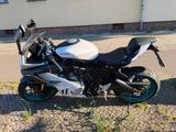 CFMOTO 675sr-r / nebula white - CFMOTO 675SR-R