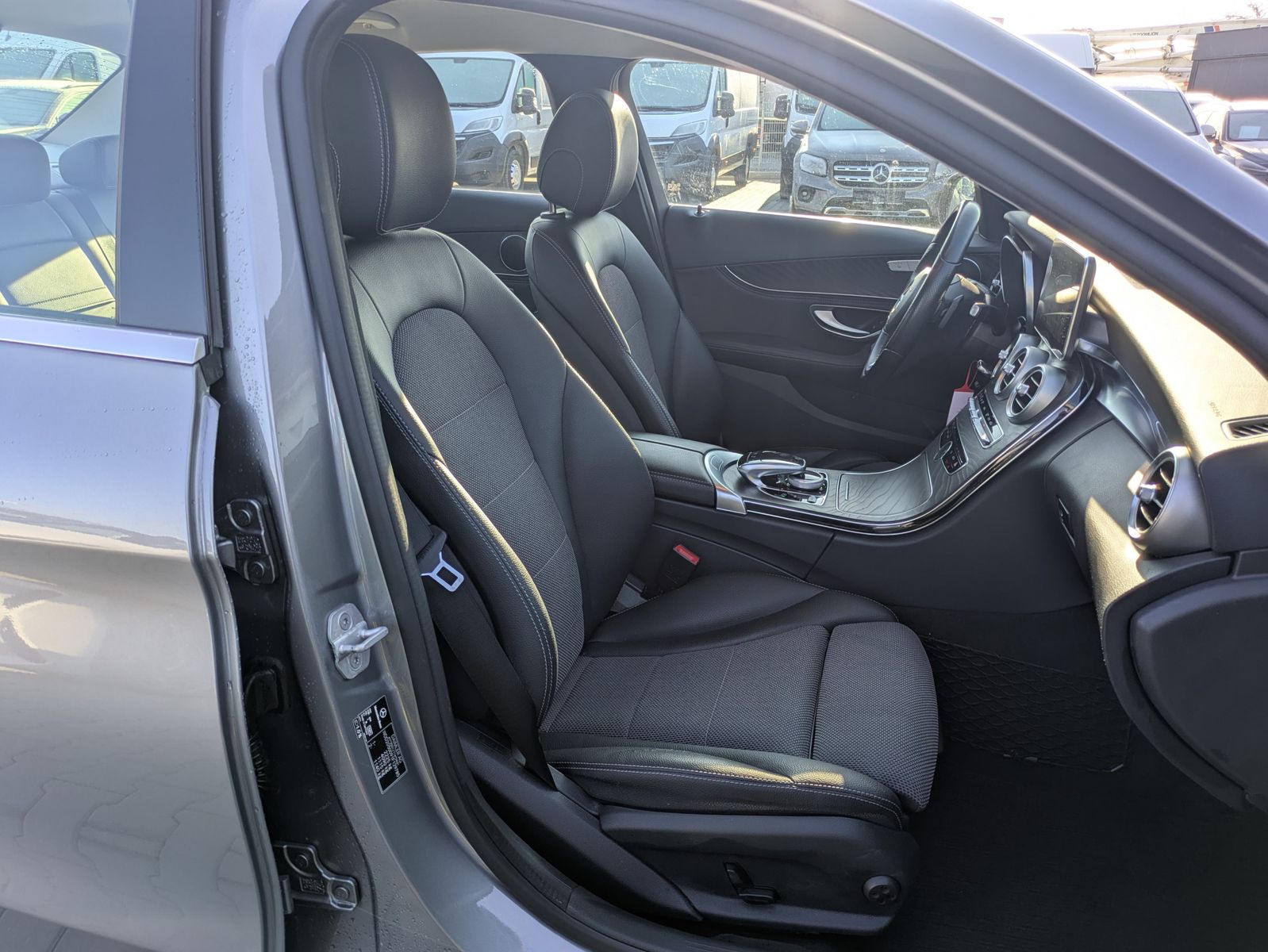 Fahrzeugabbildung Mercedes-Benz C 250 d BlueTec AVANTGARDE 4Matic ACC/KAM/LED