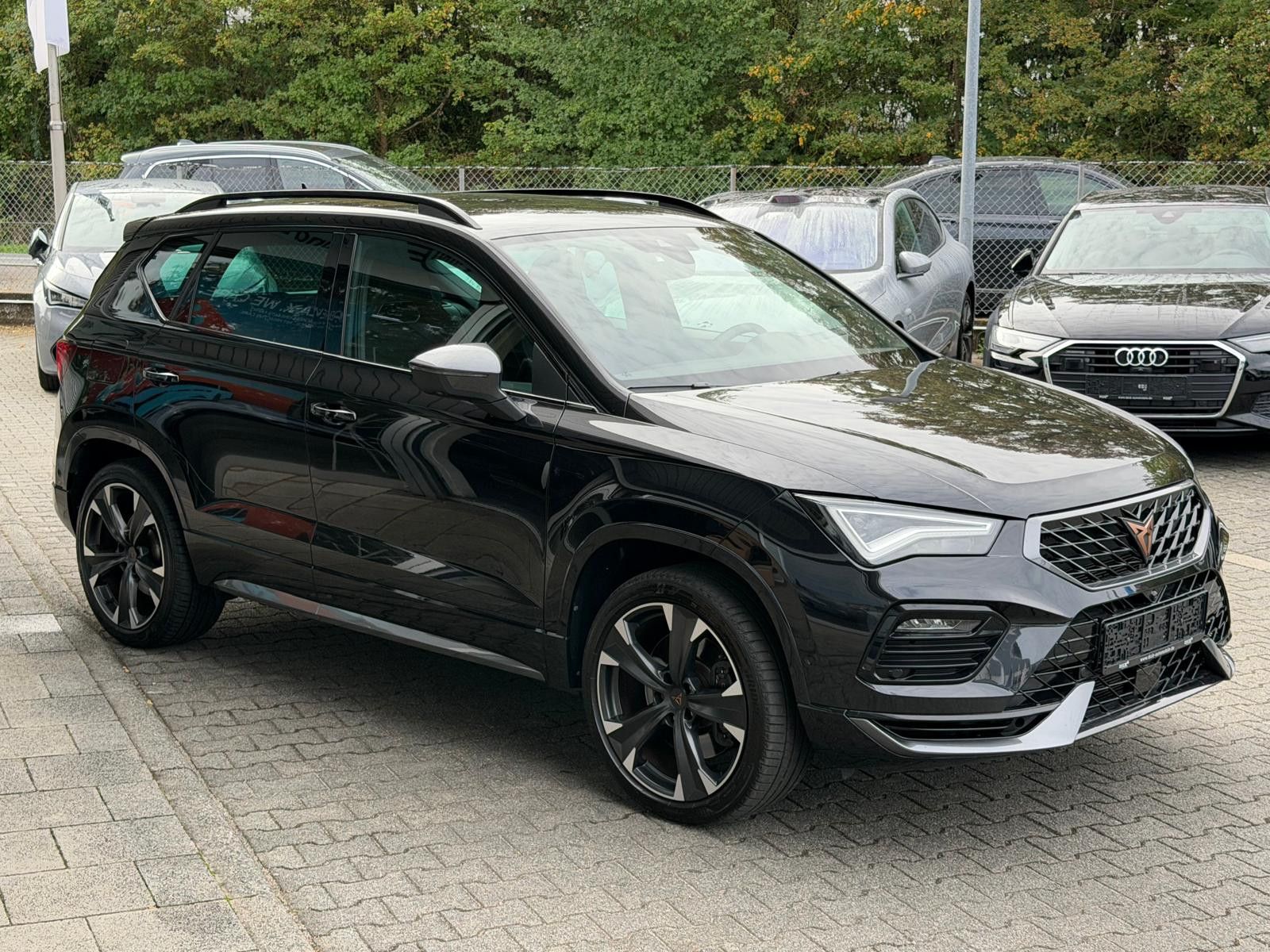 Fahrzeugabbildung CUPRA Ateca 2.0 TSI VZ 4Dri VIRTU+LED+NAVI+SHZ+ACC+360