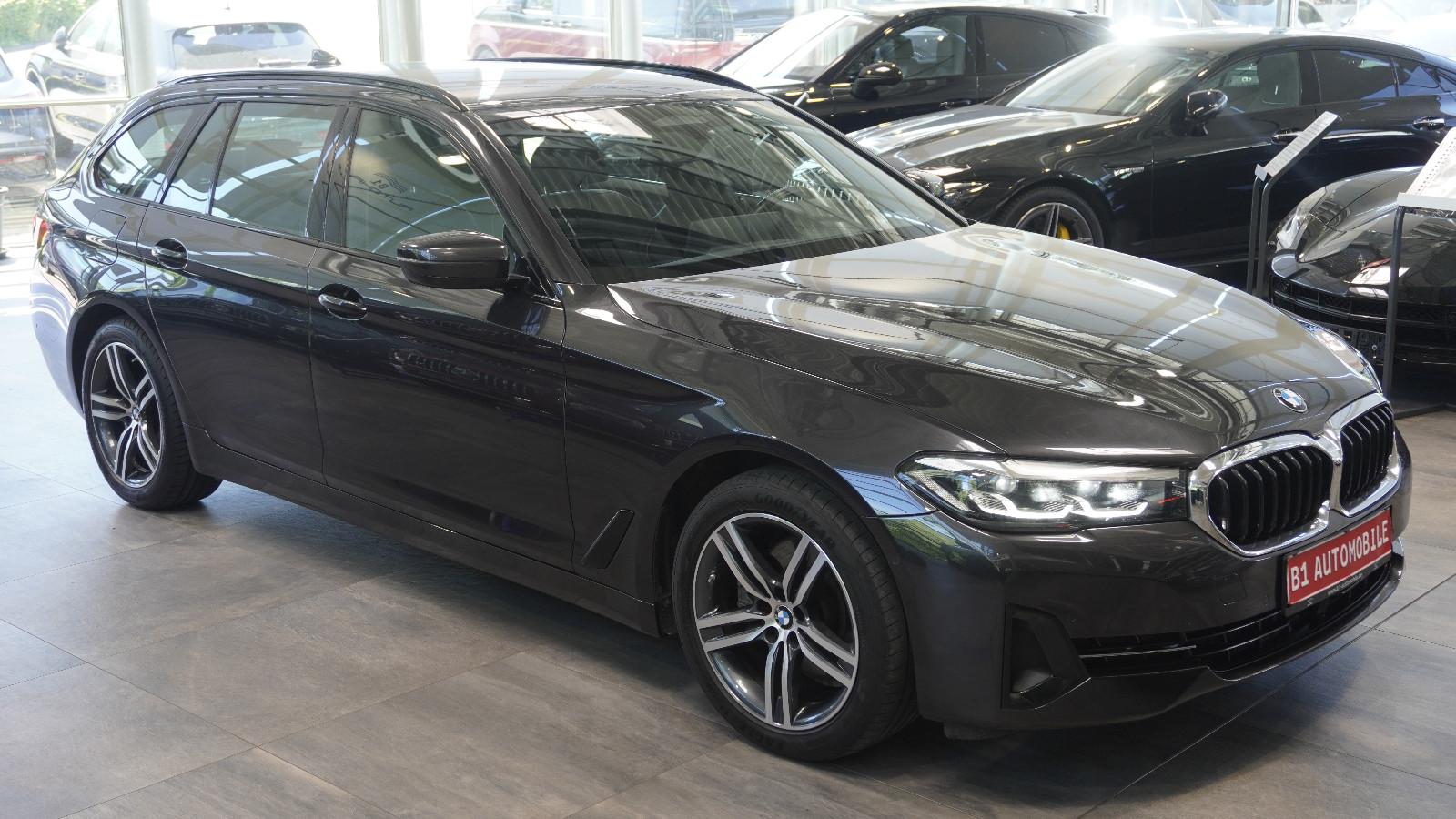 BMW 520d Touring *ACC*AHK*STHZ*KAM*LED*NAVI*