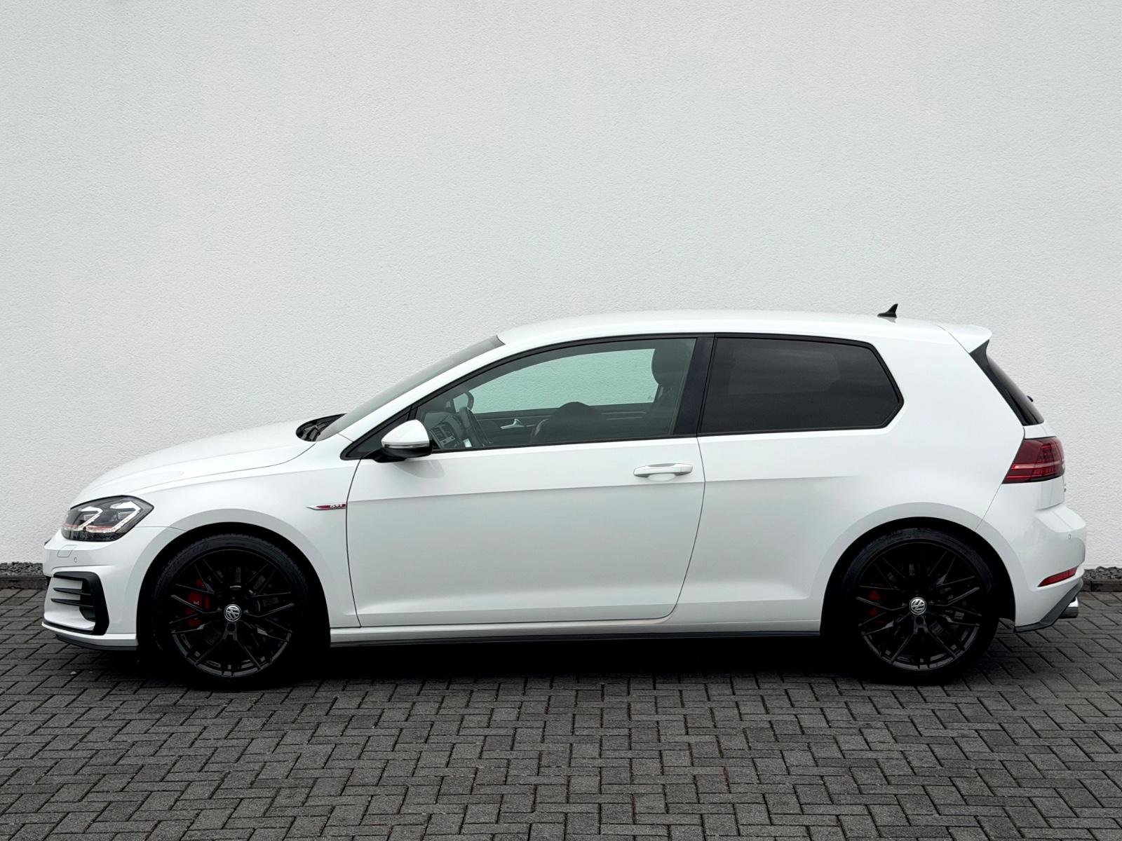 Volkswagen Golf 7 Lim. GTI Performance /LED/CAM/CARPLAY/