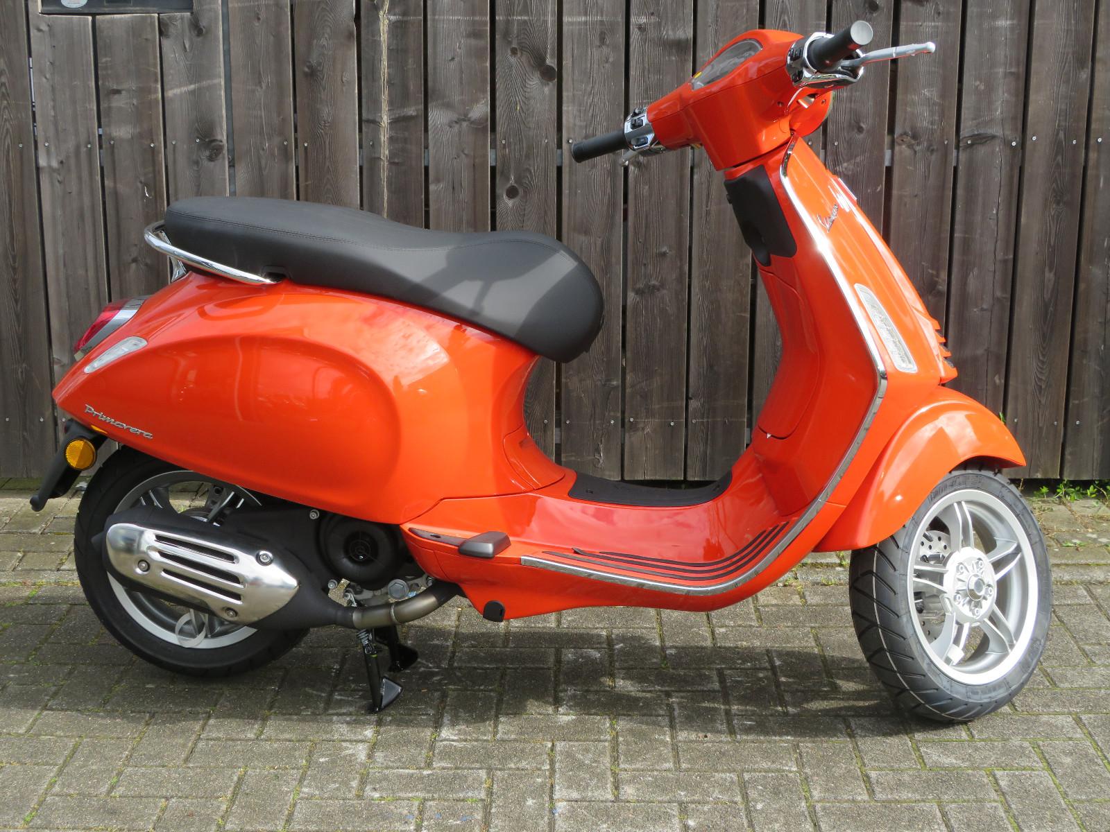 Vespa Primavera 50 IGET EURO 5+