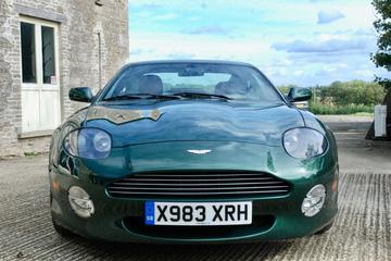 2001 Aston Martin DB7 照片 2