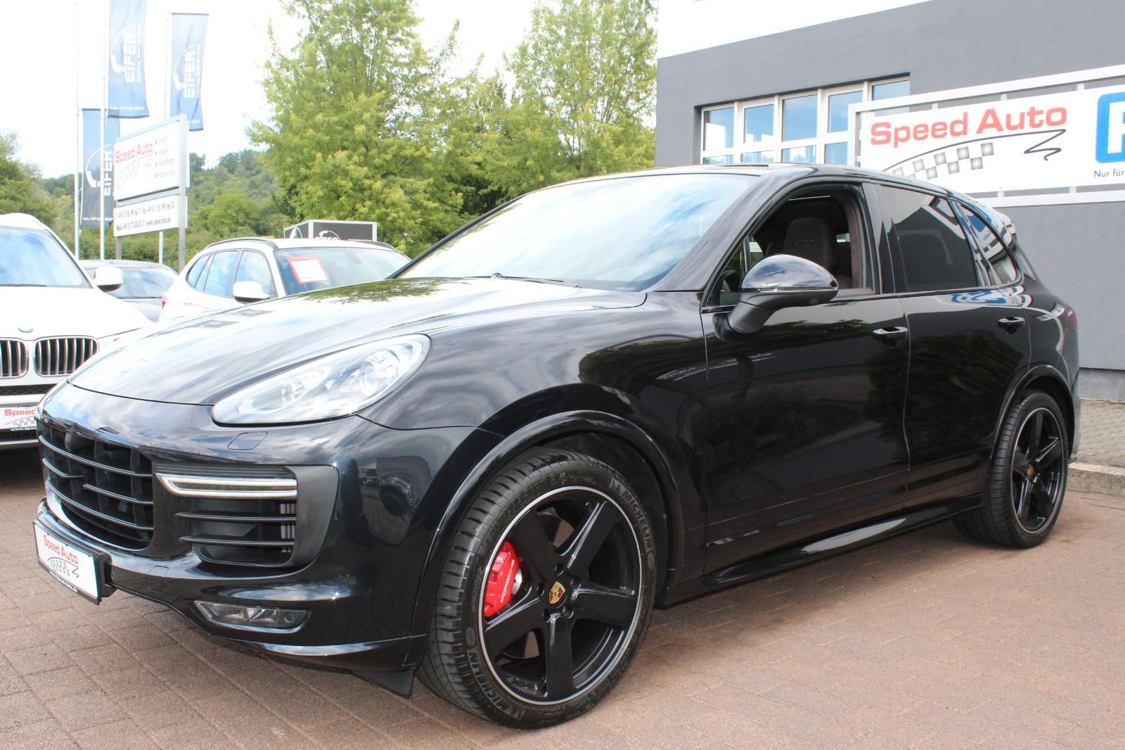 Porsche Cayenne GTS Sport Chrono-DesignPaket/LUFT/21/360