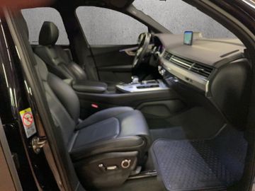 Audi SQ7 nur 60tsd km Historie lückenlos 22 Zoll neu, Bild 17