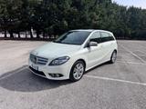Mercedes-Benz Mercedes-benz B 180 CDI Automatic Executive - Mercedes B 180 mit Halbautomatikschaltung