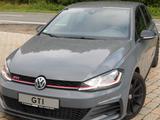 Volkswagen Golf VII GTI TCR - Volkswagen Golf: GTI Tcr