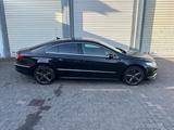Volkswagen Passat CC 2.0 TDI DSG R line - Volkswagen Passat CC aus 2011: R Line