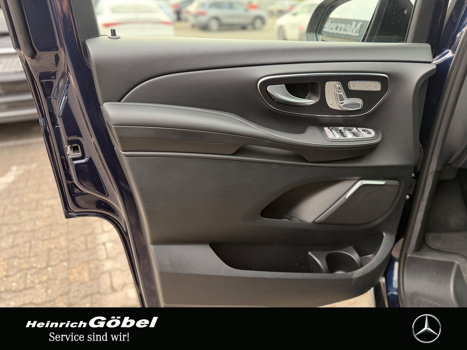 Fahrzeugabbildung Mercedes-Benz V 300 d Avantgarde Edition2020 4MA extralang