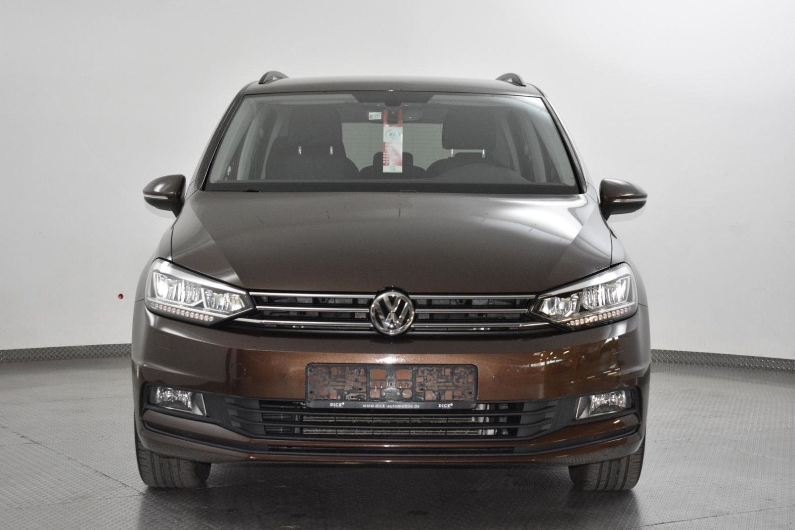VW Touran 1.4 TSI Comfort 7SI+NAVI+LED+SHZ+ACC+AHK+ - Image 3
