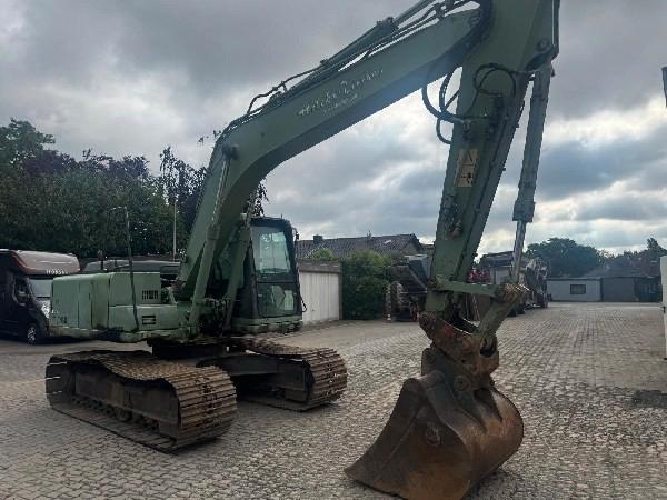 Komatsu PC160