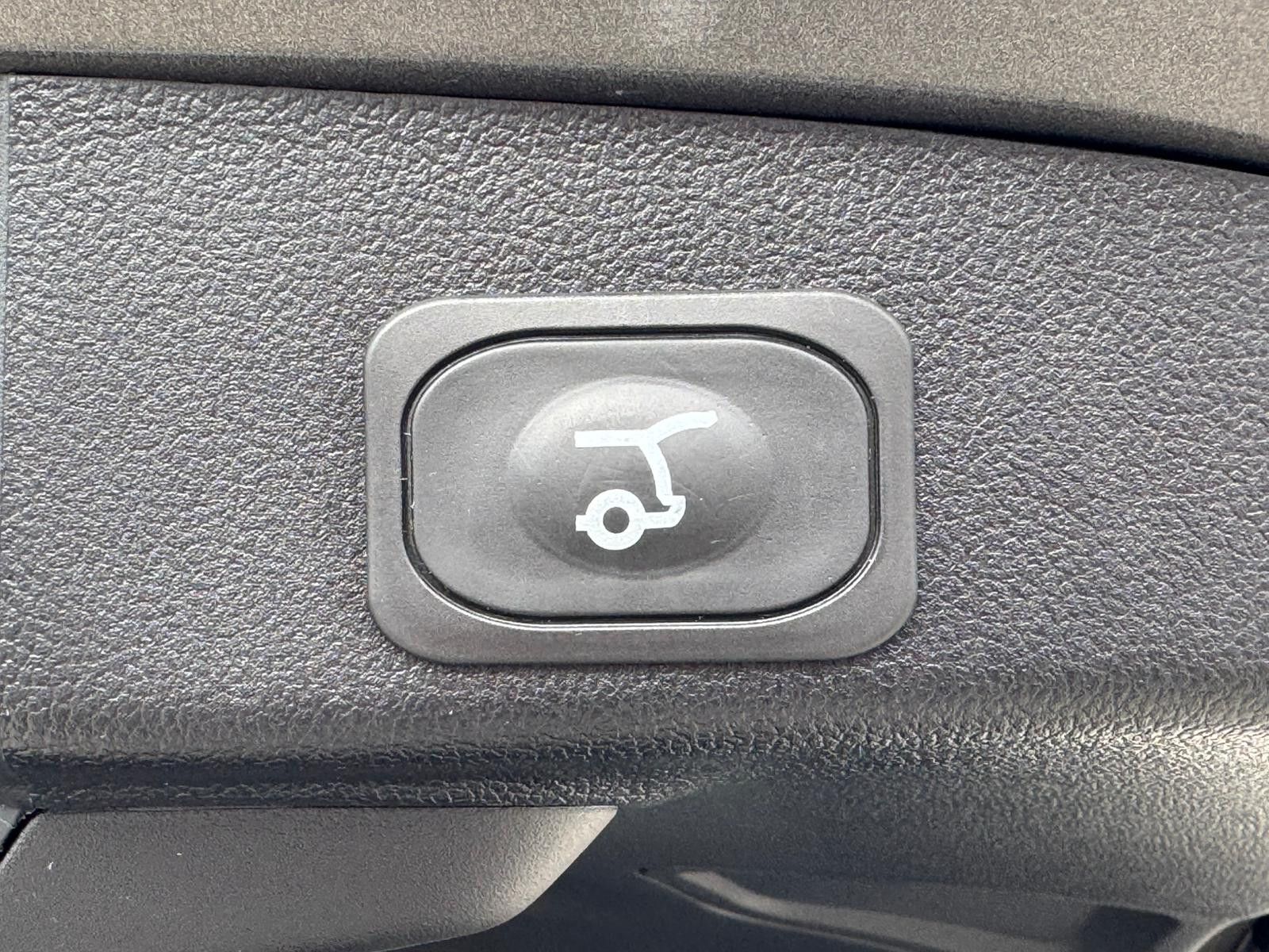 Fahrzeugabbildung Ford Focus 1.0 ST-Line X MATRIX*B&amp;O*ACC*KAM*APP*LHZ