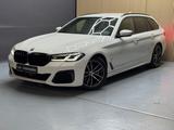 BMW 520d Touring*M-Paket*HUD*ComfortSt*Kam*1Hand - gebrauchte BMW 520 aus dem Jahr 2024