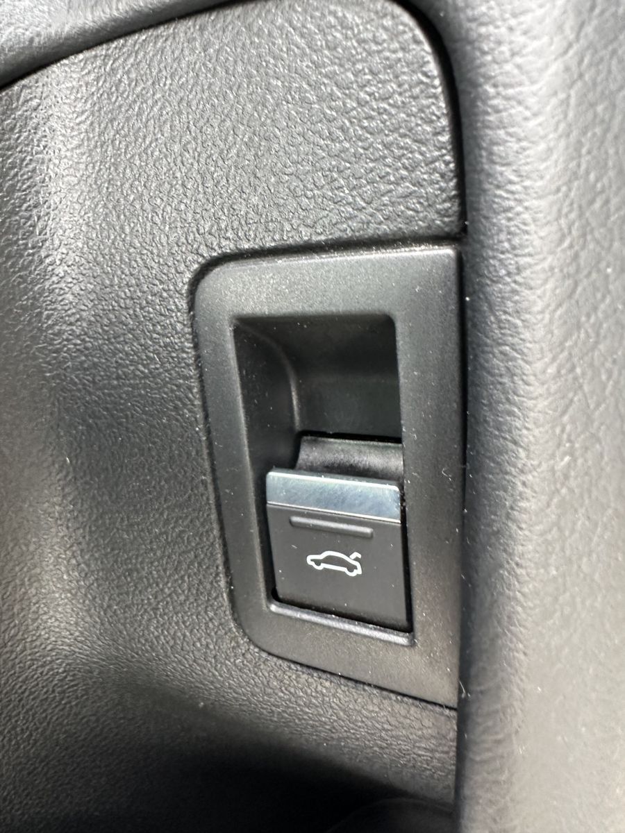 Fahrzeugabbildung Audi A6 Avant 45 TDI Qu S-Line NAV+LED+ACC+19ZOLL+VC