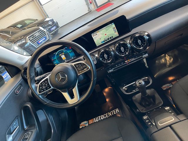 Mercedes-Benz A 180 d  *TACHODIGITAL*MBUX*NAVI*KAM*1.HAND*