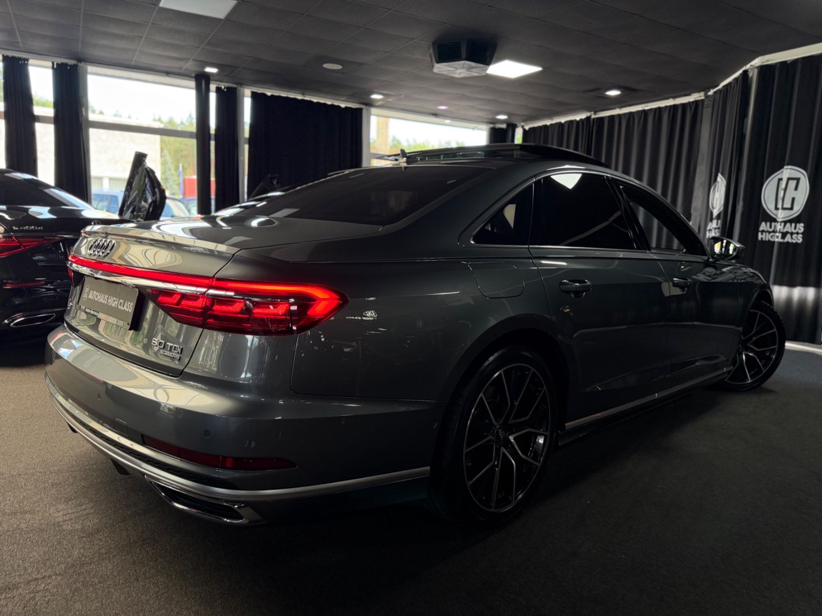 Audi A8 50 TDI quattro 4X Massage Tv Hud Pano HA Lenk foto 4