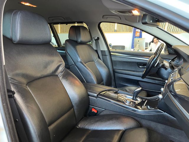BMW 530 d xDrive *VOLLLEDER*NAVI*AHK*4-ZONEN KLIMA*