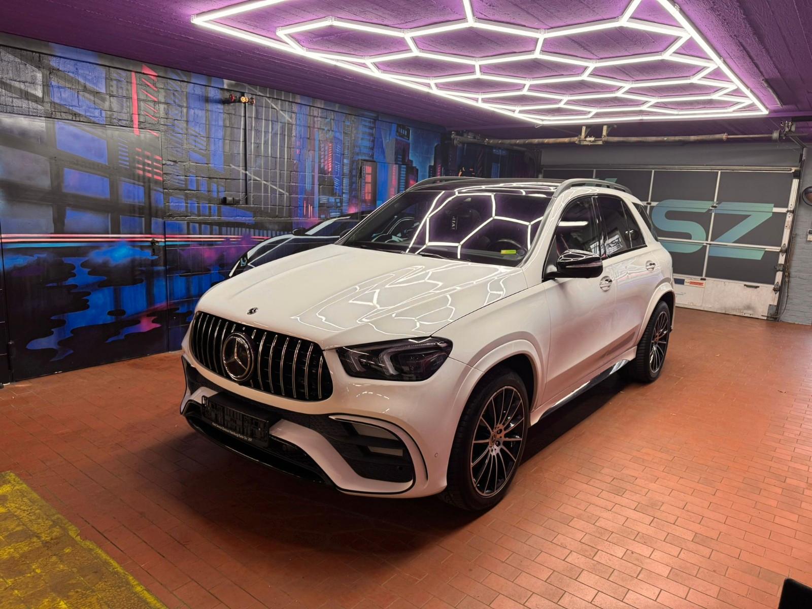 Mercedes-Benz 3.0d 4MATIC AMG Line Night*360°*Pano*21"*