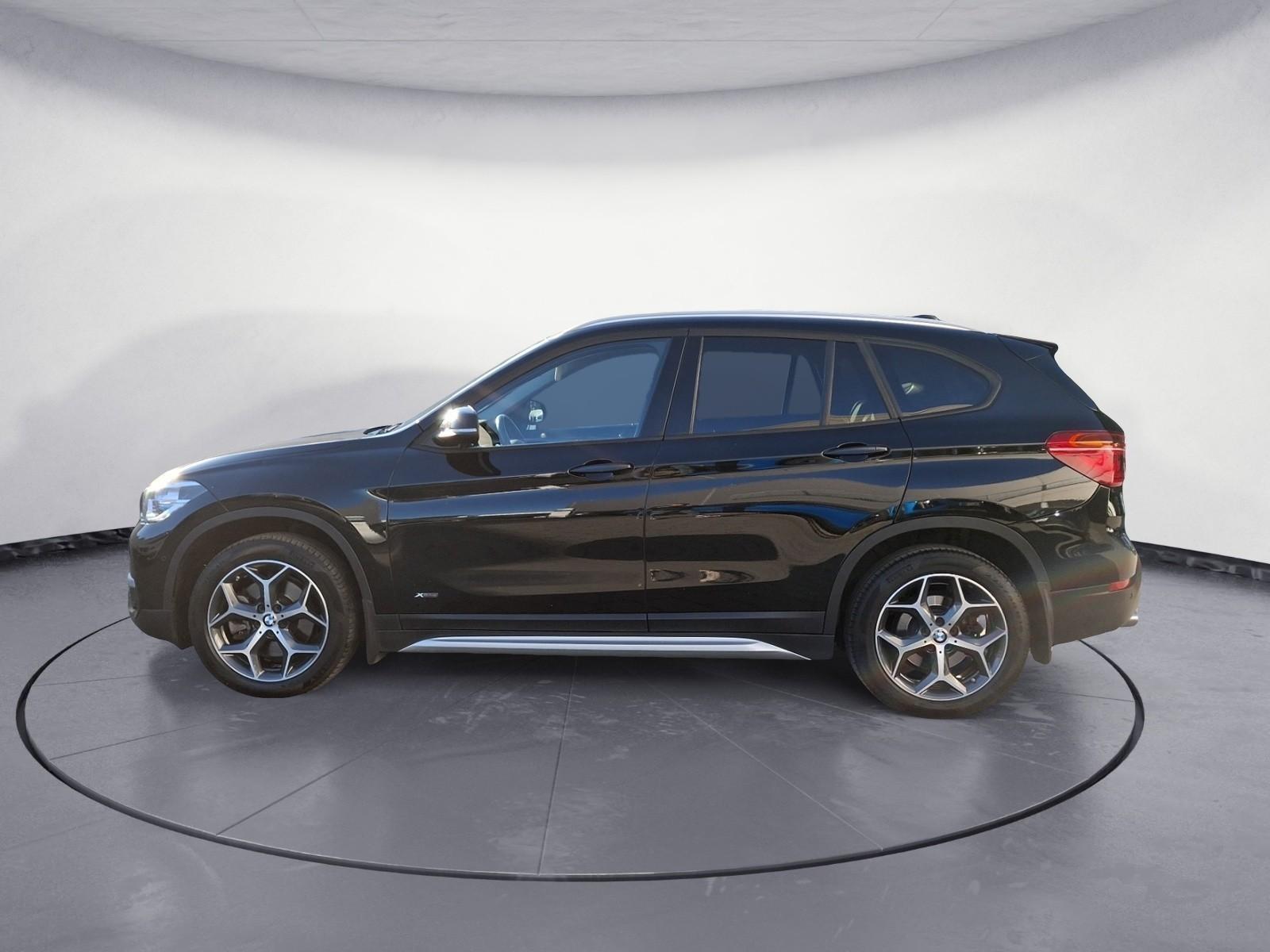 BMW X1 xDrive20i xLine *Business*Navi*Sportsitze*Kam