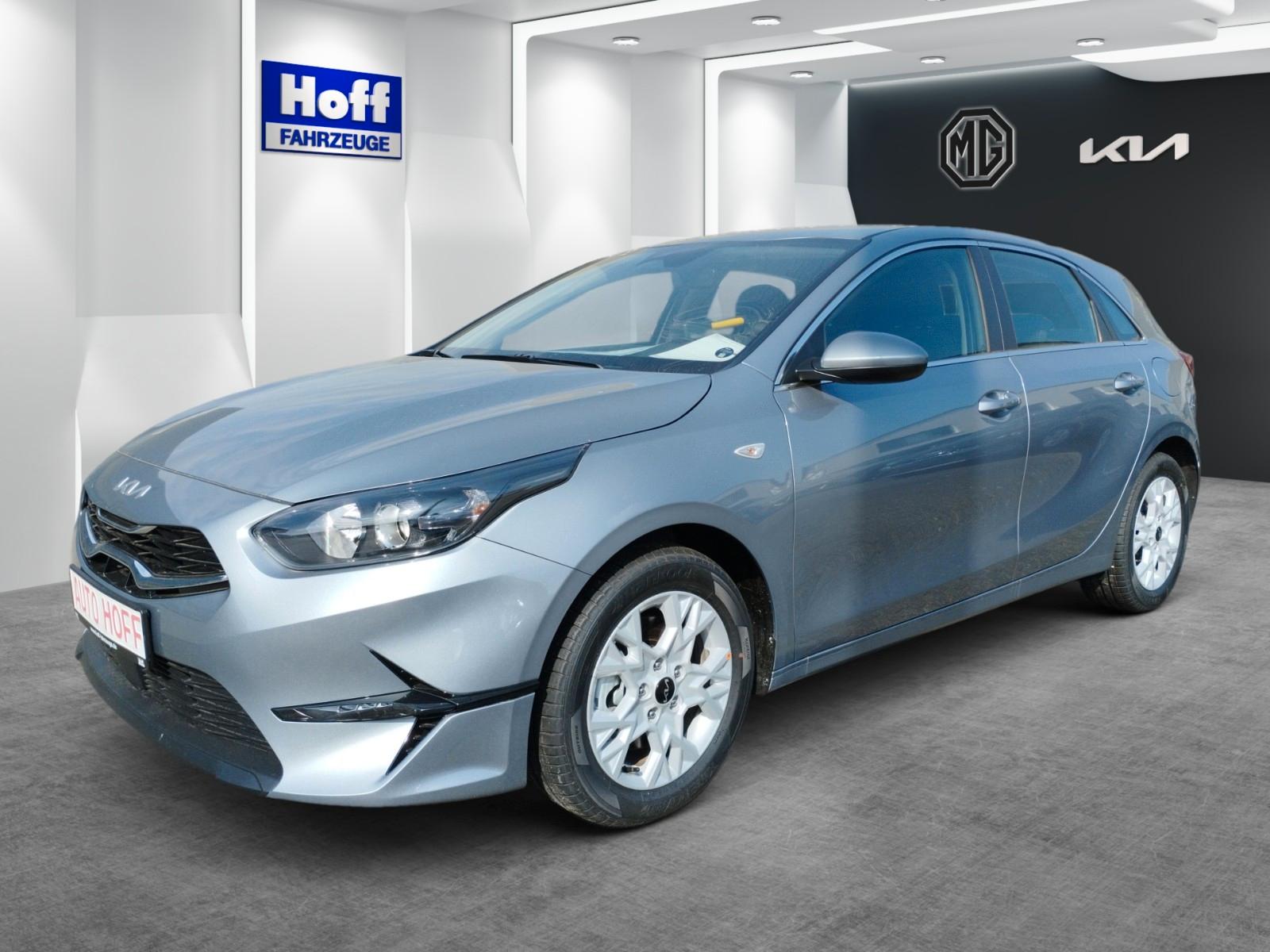 Kia Ceed 1.5T 150 DCT7 Vision - Navi-Kamera