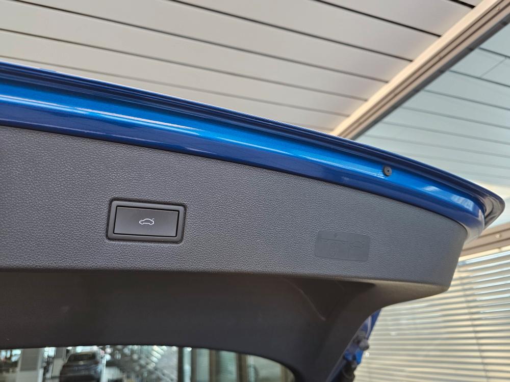 Volkswagen T-Roc Sport Navi,Pano-Dach,Kamera,LED,PDC,SH, миниатюра 4