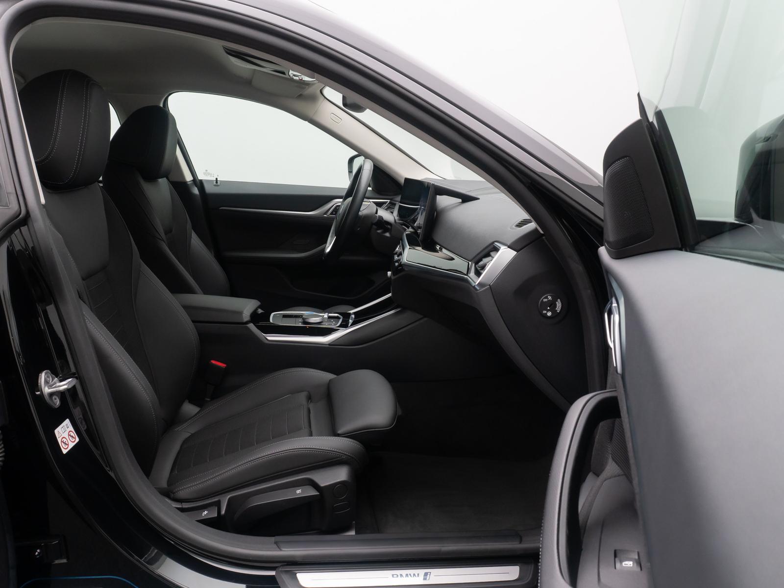BMW i4 eD40 GC HiFi Kamera DAB Widscreen Sportsitze, миниатюра 24
