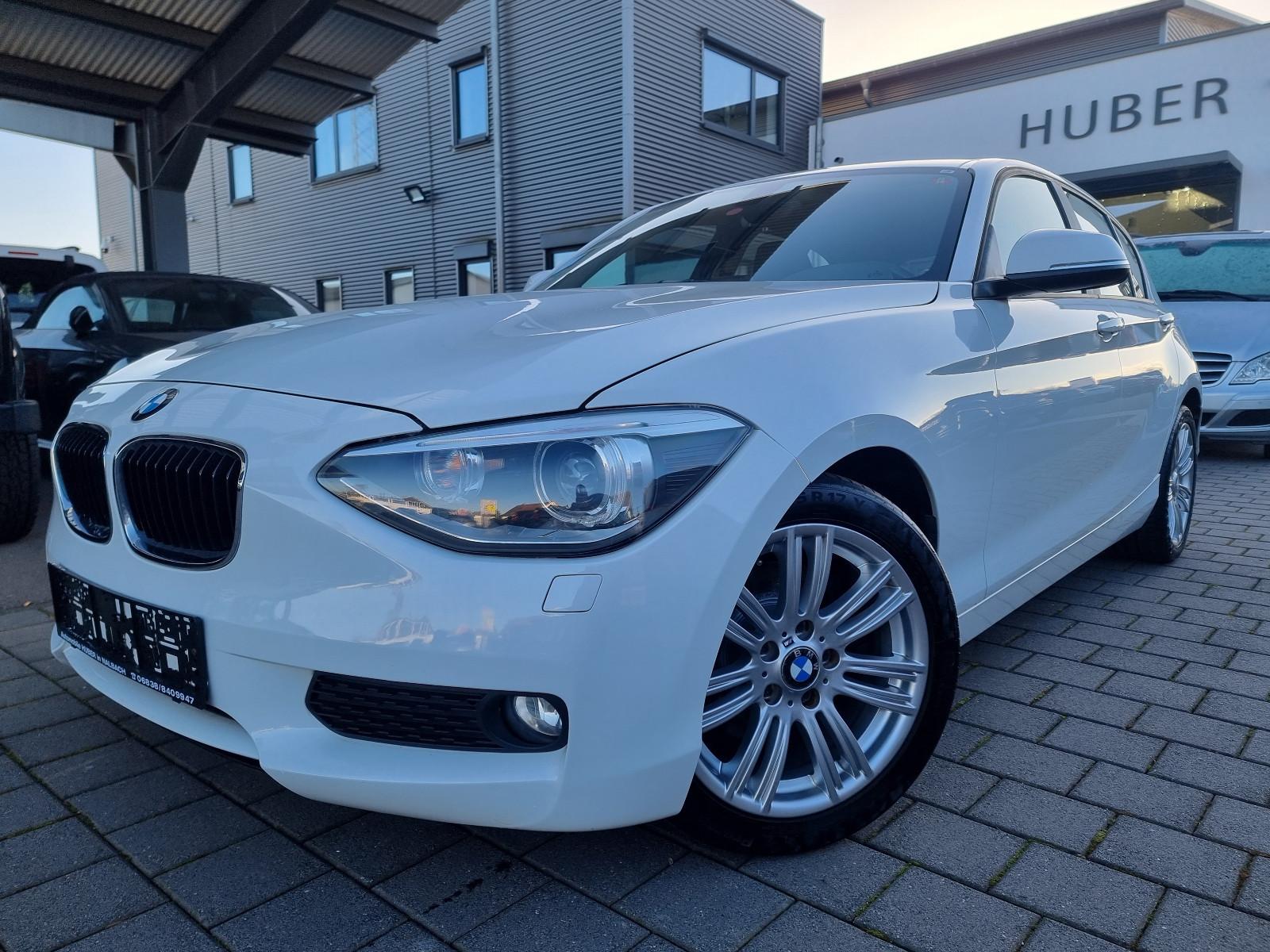 BMW 125i Sport-Paket Navi Xenon LED PDC SHZ M-Felgen
