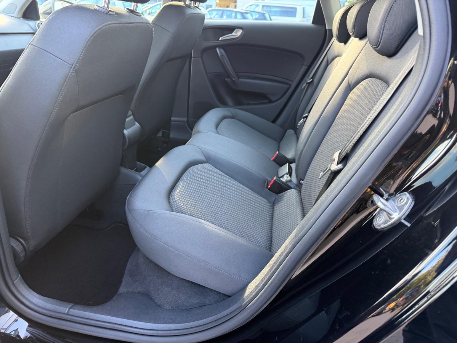 Audi A1 Sportback Ultra Sport*SHZ*TEMP*FSP*USB*HU NEU