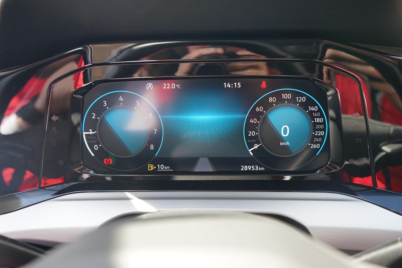Volkswagen Golf VIII Variant 1.0 TSI LED Sitzheizung AHK, миниатюра 22
