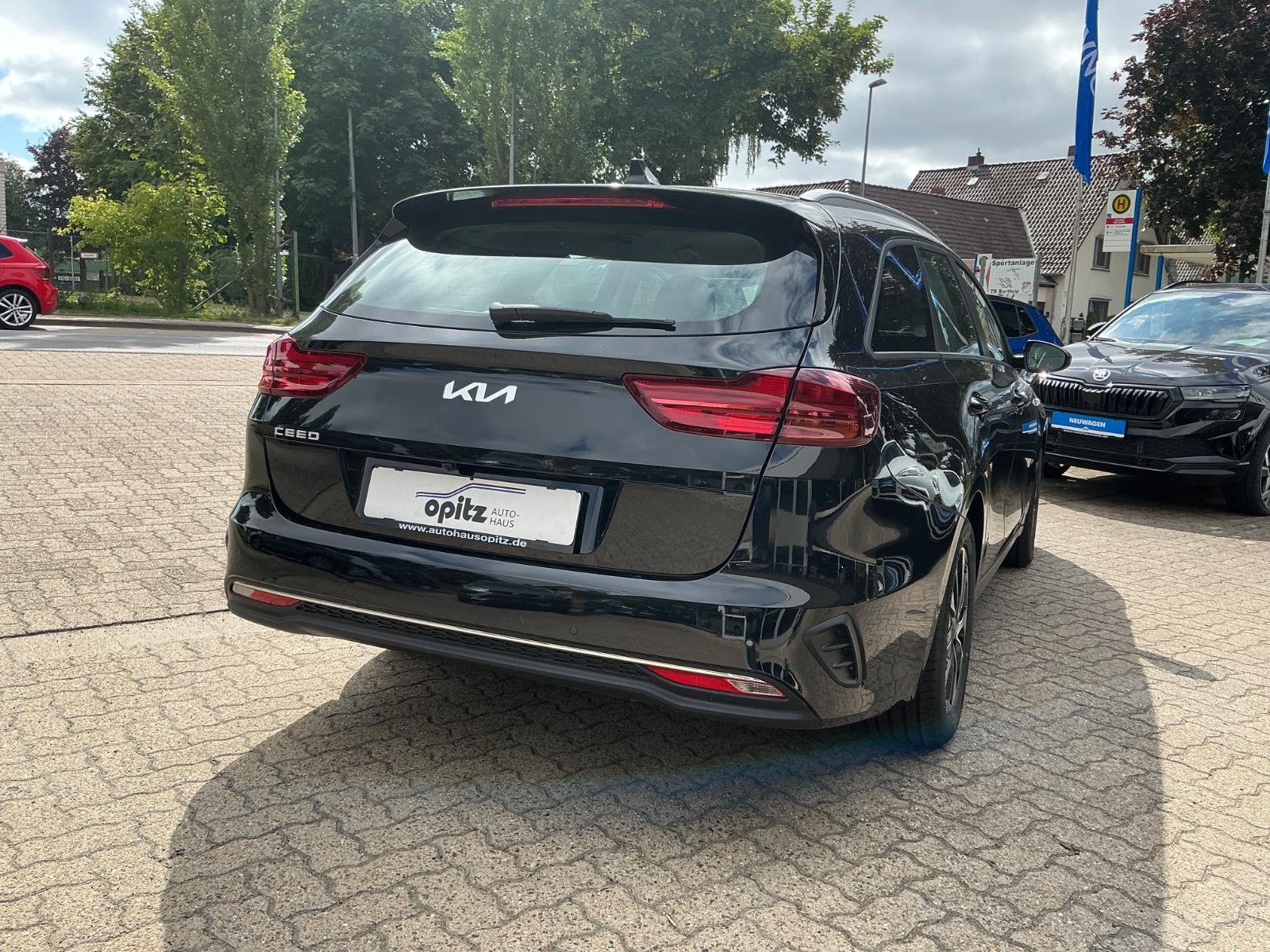 Kia cee'd Sportswagon 1.5 T-GDI DCT *NAVI,RFK,SHZ*