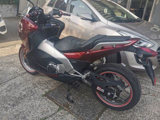 Honda NC 700 D Integra Automatik